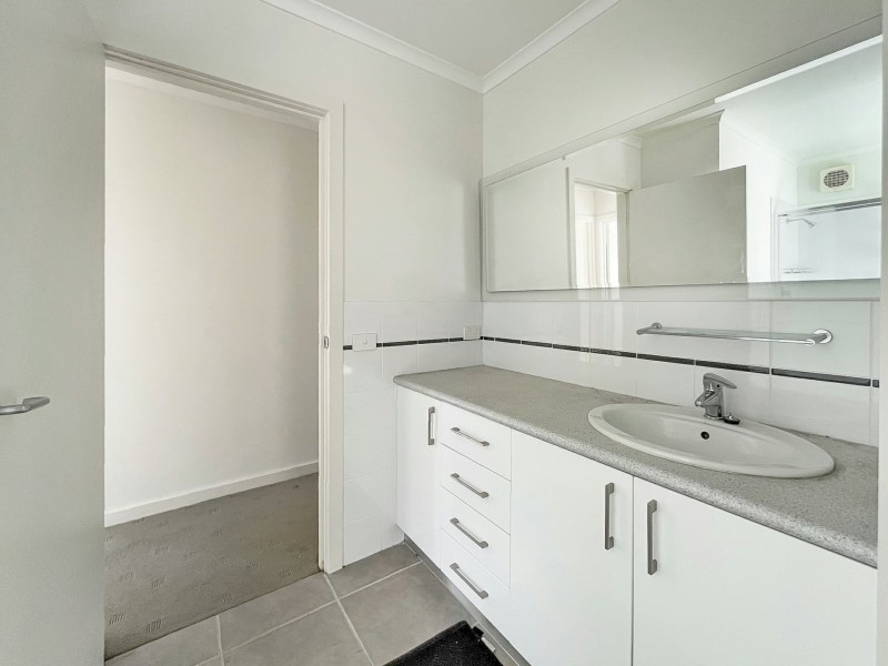 5 Green Court, Eagle Point VIC 3878