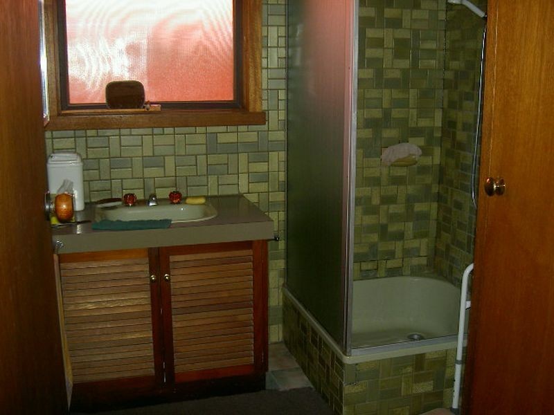 4 Bungaree Avenue, Paynesville VIC 3880