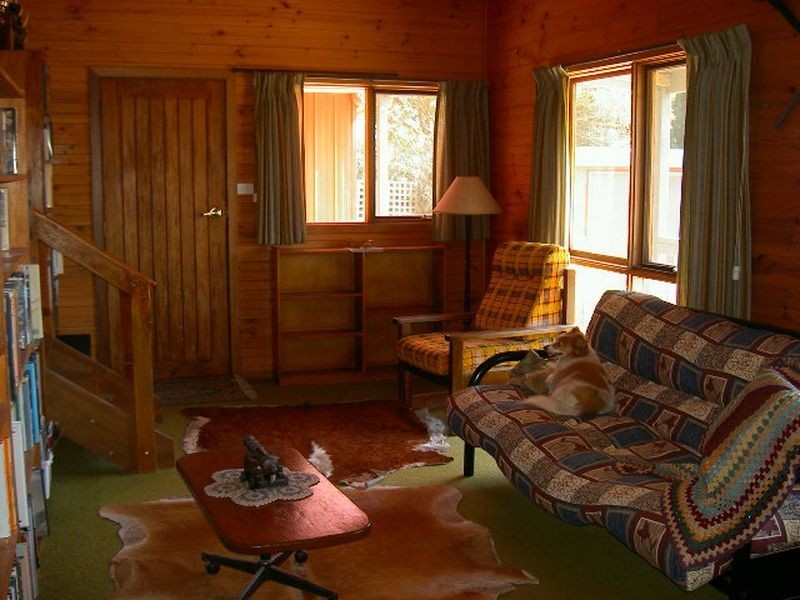 4 Bungaree Avenue, Paynesville VIC 3880