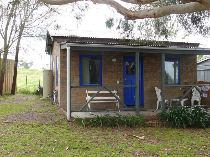 10A Millicent Court, Eagle Point VIC 3878