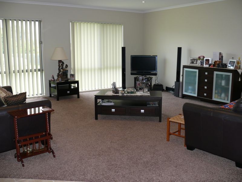 33 Gilsenan Street, Paynesville VIC 3880