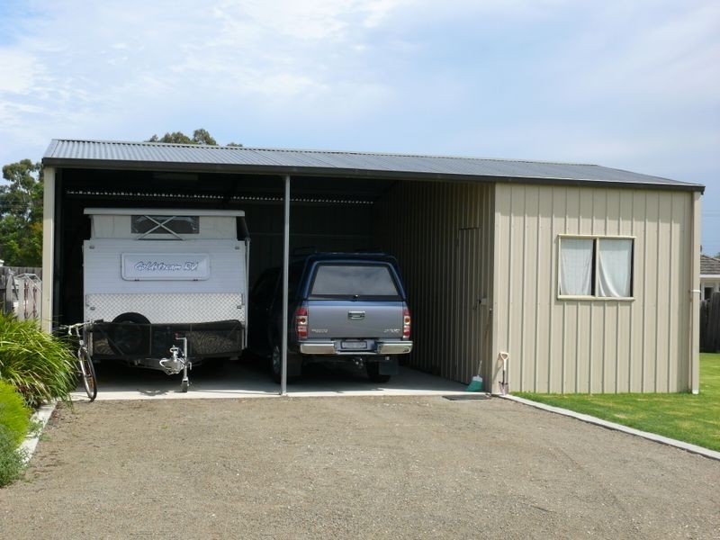 33 Gilsenan Street, Paynesville VIC 3880