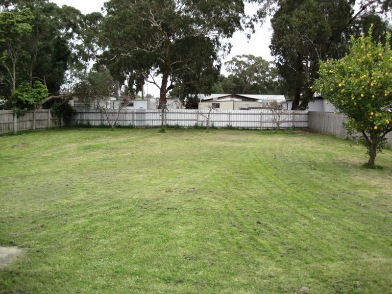 9 Reynolds Street, Paynesville VIC 3880