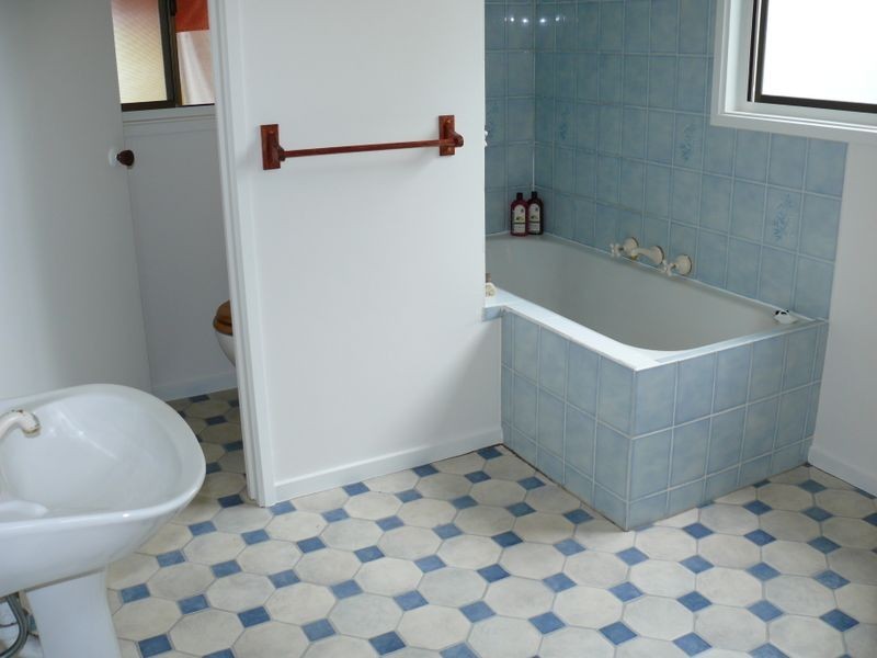 15 Crown Ridge Avenue, Newlands Arm VIC 3875