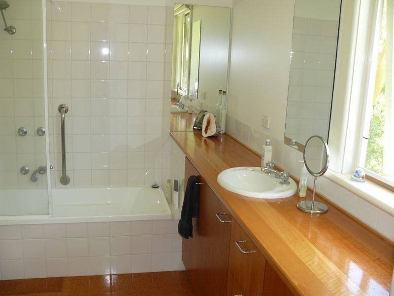 39 Main Road, Paynesville VIC 3880