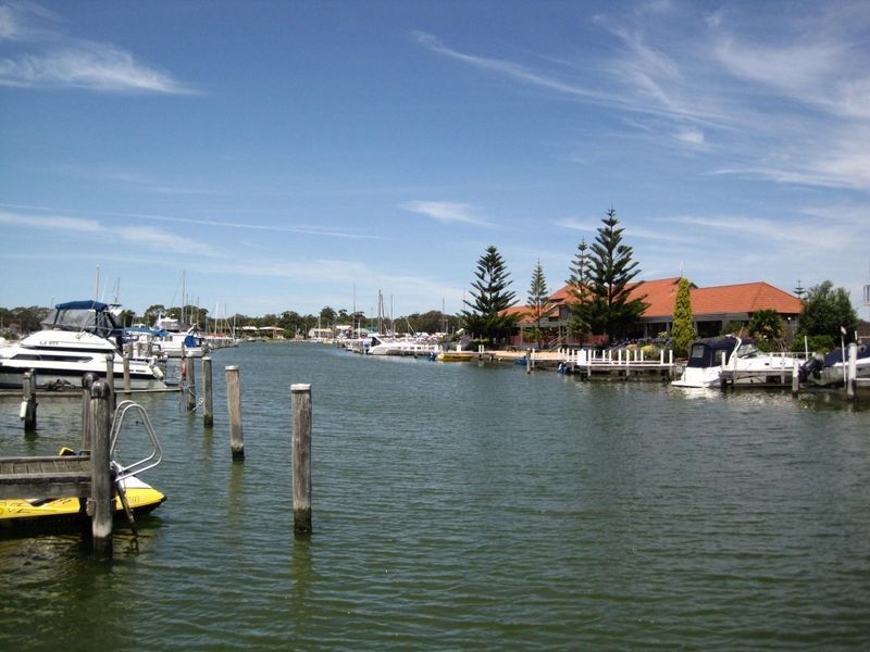 3/11 King Street, Paynesville VIC 3880