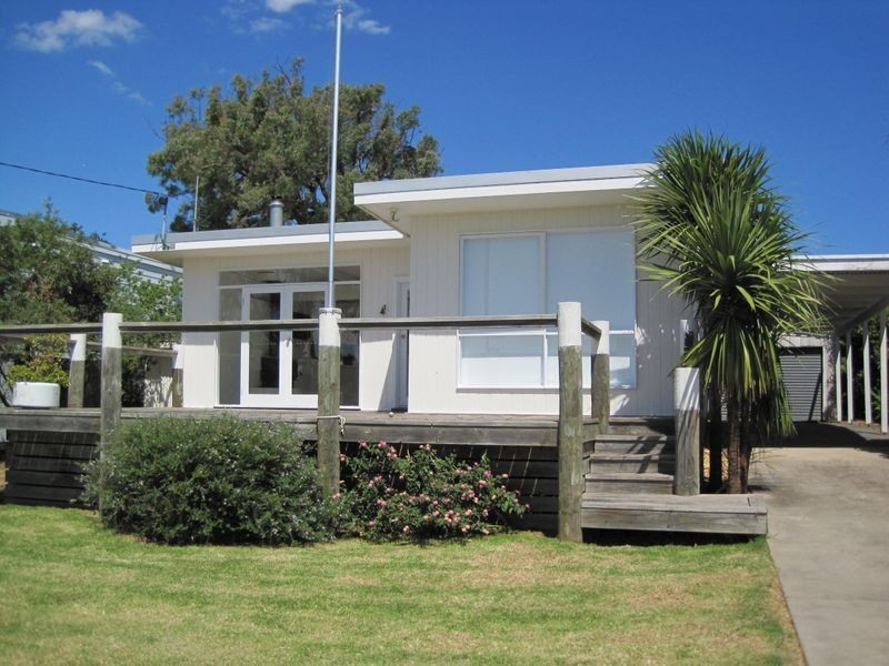 209 Western Boulevard, Raymond Island VIC 3880