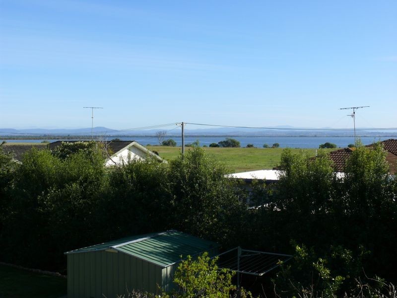 15 McMillan Grove, Paynesville VIC 3880