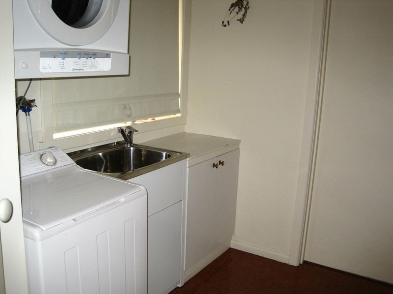 13 Newlands Drive, Paynesville VIC 3880