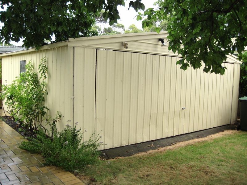 13 Newlands Drive, Paynesville VIC 3880