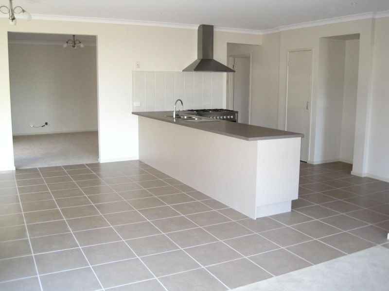 39 Gilsenan Street, Paynesville VIC 3880