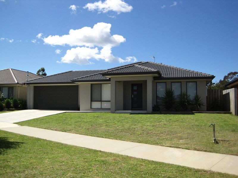 4 The Grange, Paynesville VIC 3880