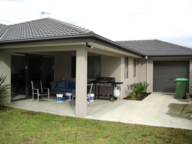 4 The Grange, Paynesville VIC 3880