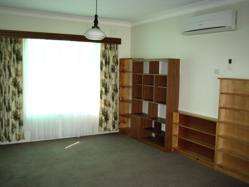 10 Toonalook Parade, Paynesville VIC 3880