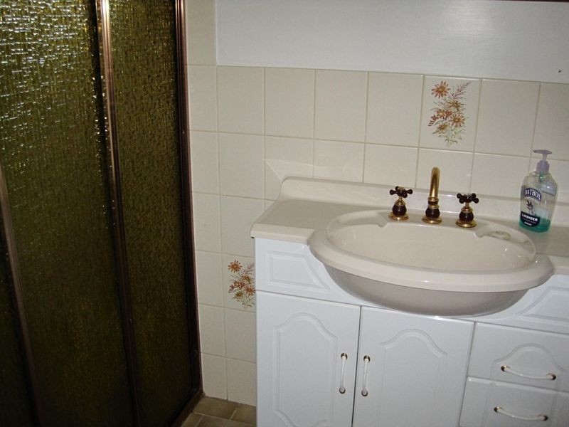 6 Newton Close, Paynesville VIC 3880