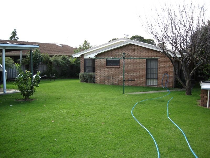 6 Newton Close, Paynesville VIC 3880