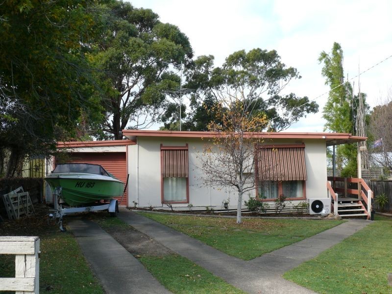 56 Main Road, Paynesville VIC 3880