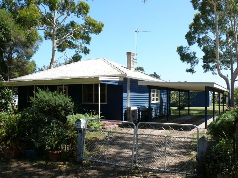 38 Eighth Avenue, Raymond Island VIC 3880