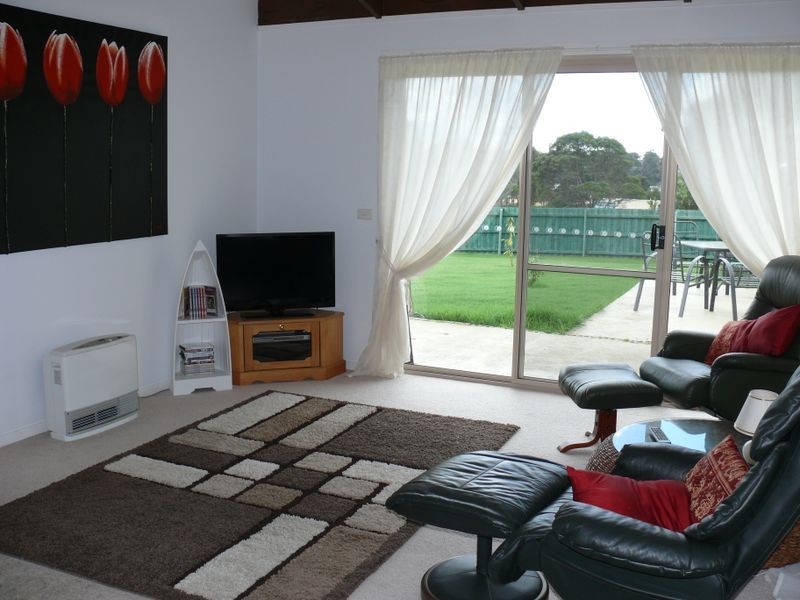 13 Horizon Way, Newlands Arm VIC 3875