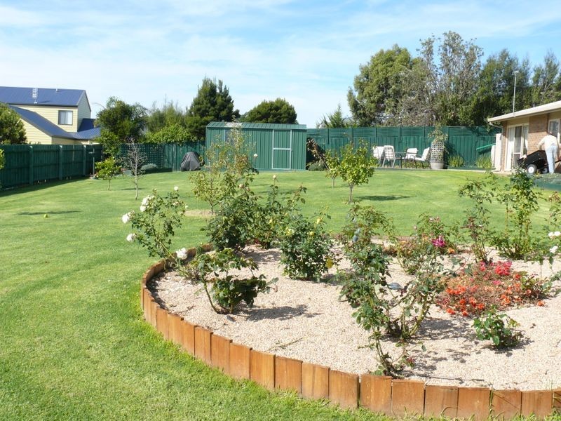 13 Horizon Way, Newlands Arm VIC 3875