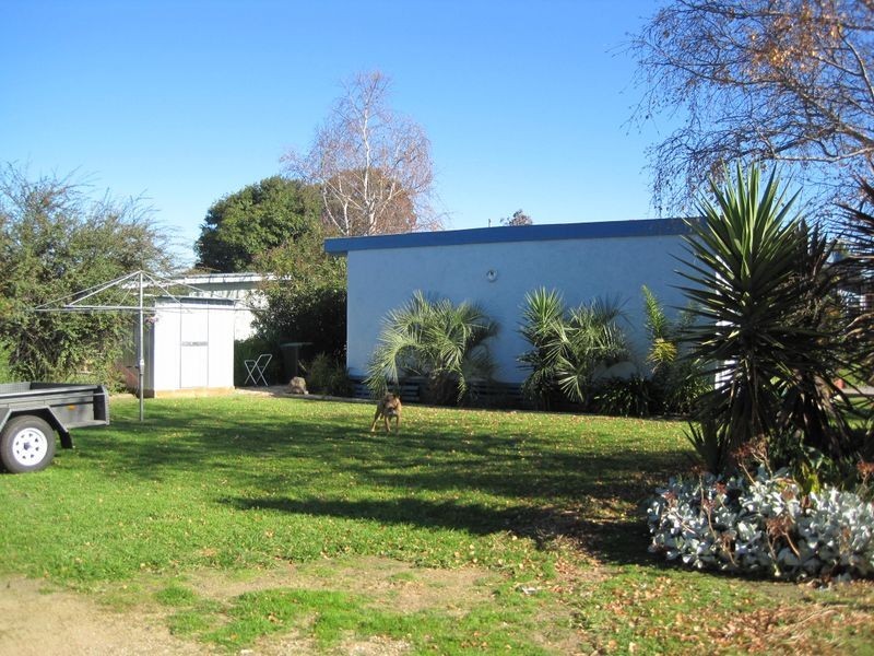 18 Cumming Street, Paynesville VIC 3880