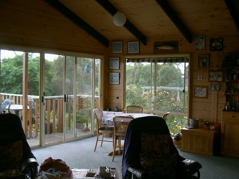 110 Forge Creek Road, Eagle Point VIC 3878