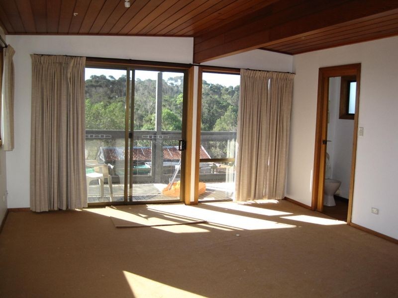 149 Bay Road, Eagle Point VIC 3878