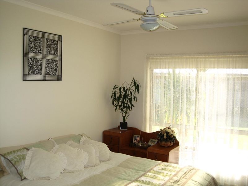 12 Hakea Court, Paynesville VIC 3880