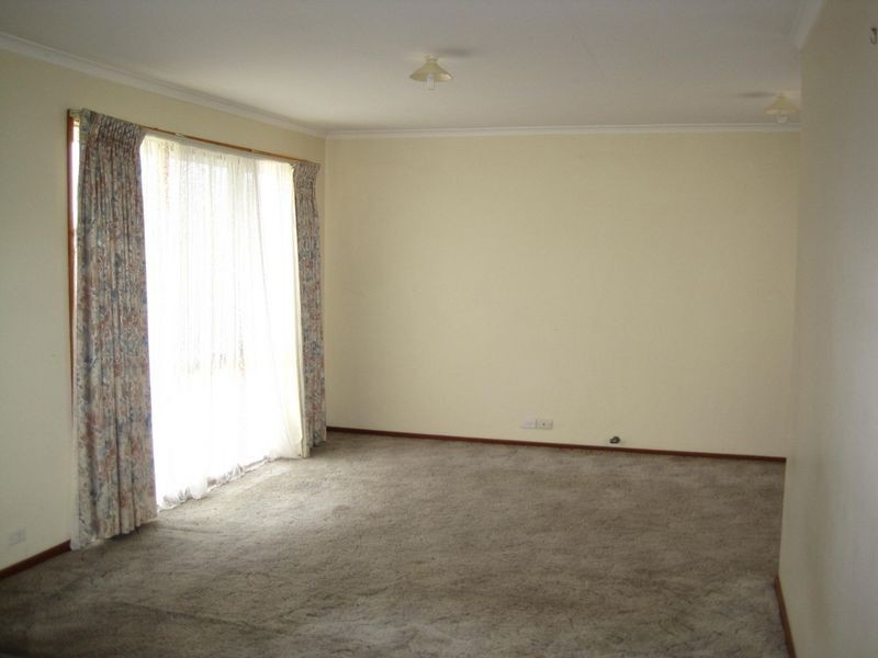 6 May Park Drive, Paynesville VIC 3880