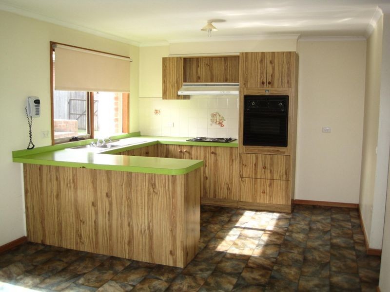 6 May Park Drive, Paynesville VIC 3880