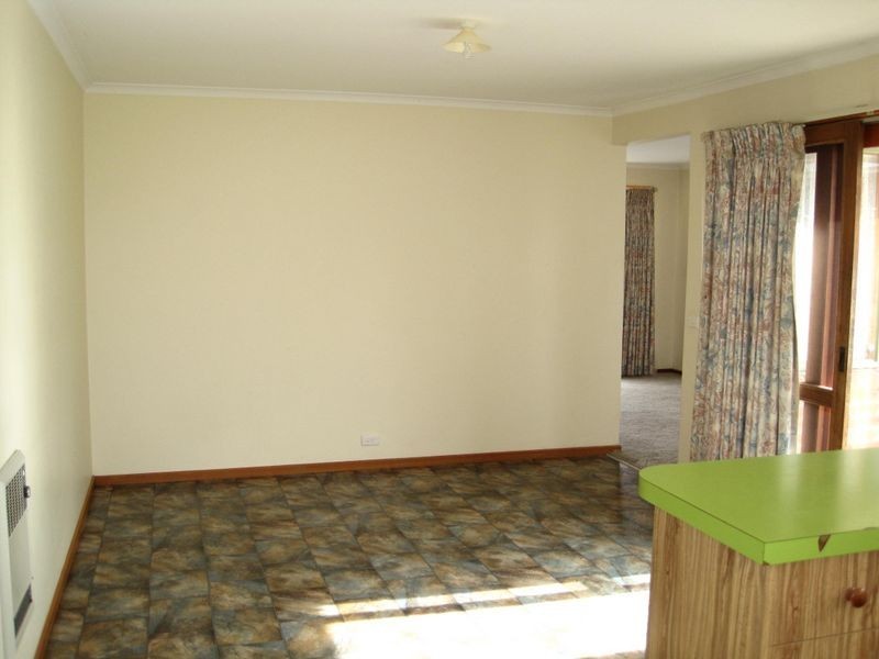 6 May Park Drive, Paynesville VIC 3880