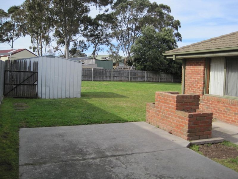 6 May Park Drive, Paynesville VIC 3880