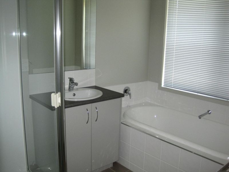 22 Riley Street, Eagle Point VIC 3878