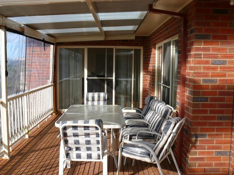 48 Fullarton Drive, Paynesville VIC 3880