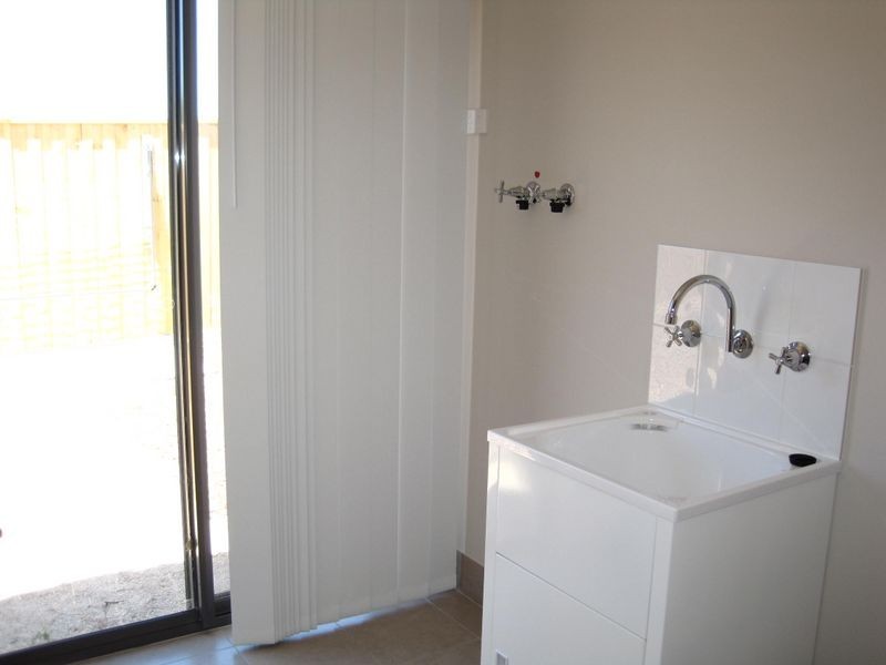 18 Ah Yee Close, Paynesville VIC 3880