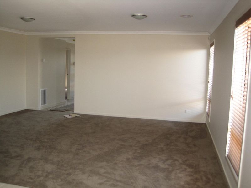 14 Ah Yee Close, Paynesville VIC 3880