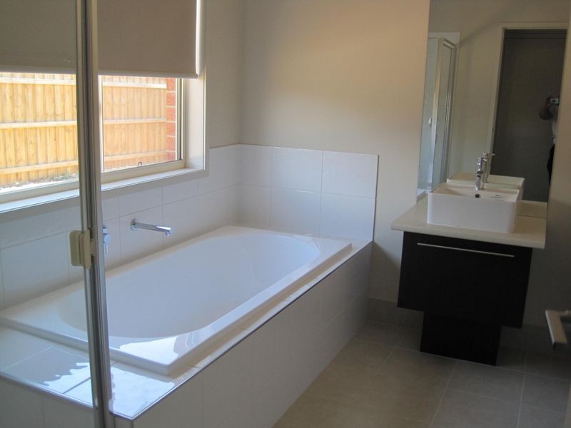 14 Ah Yee Close, Paynesville VIC 3880