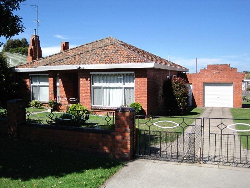 4 Main Road, Paynesville VIC 3880