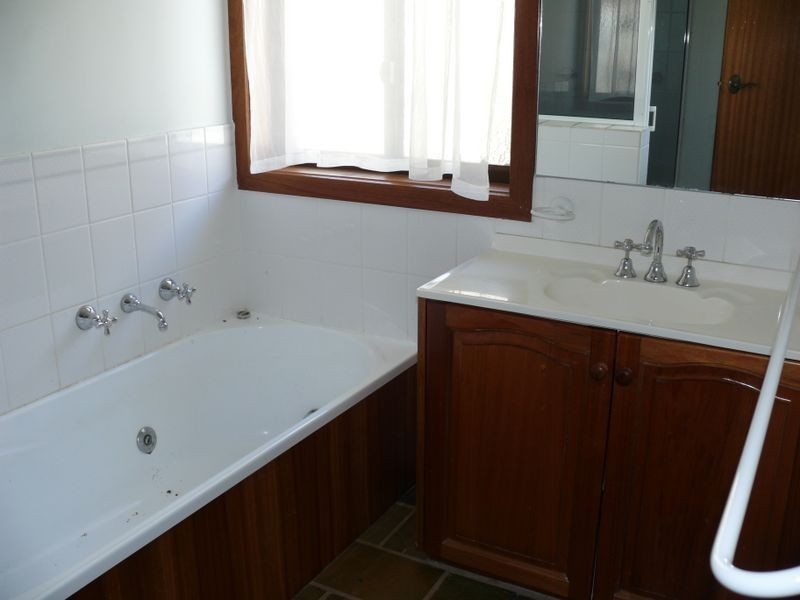 10 Woodland Court, Paynesville VIC 3880