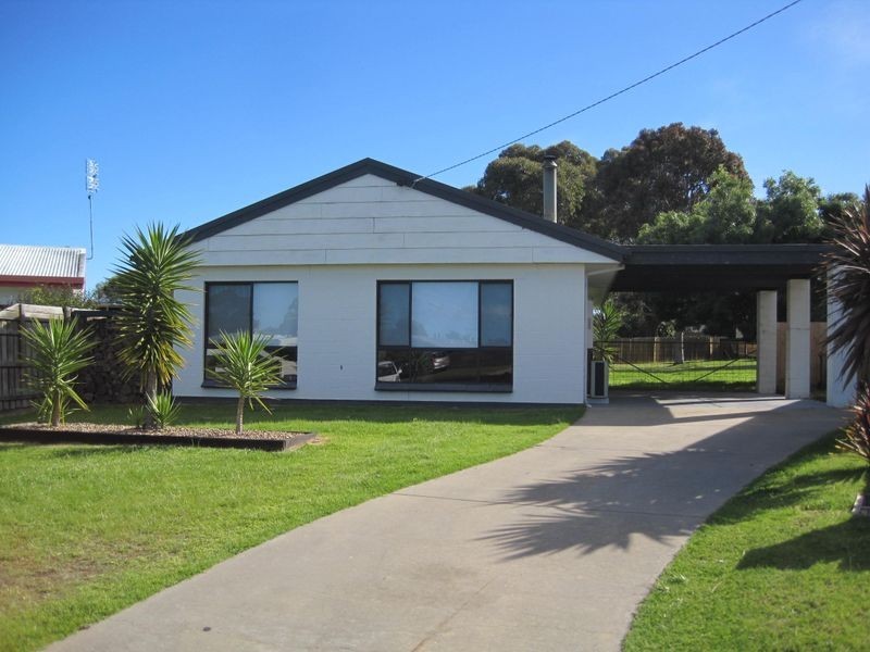 5 Harbour Court, Paynesville VIC 3880