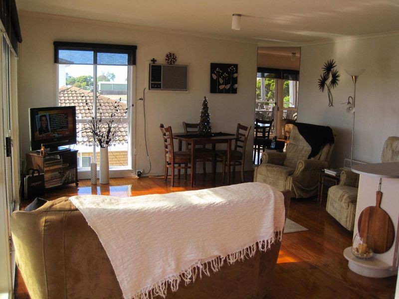 5 Marina Drive, Paynesville VIC 3880