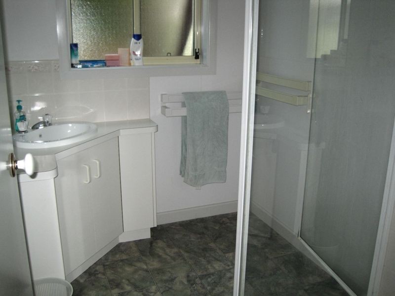 27 McMillan Grove, Paynesville VIC 3880