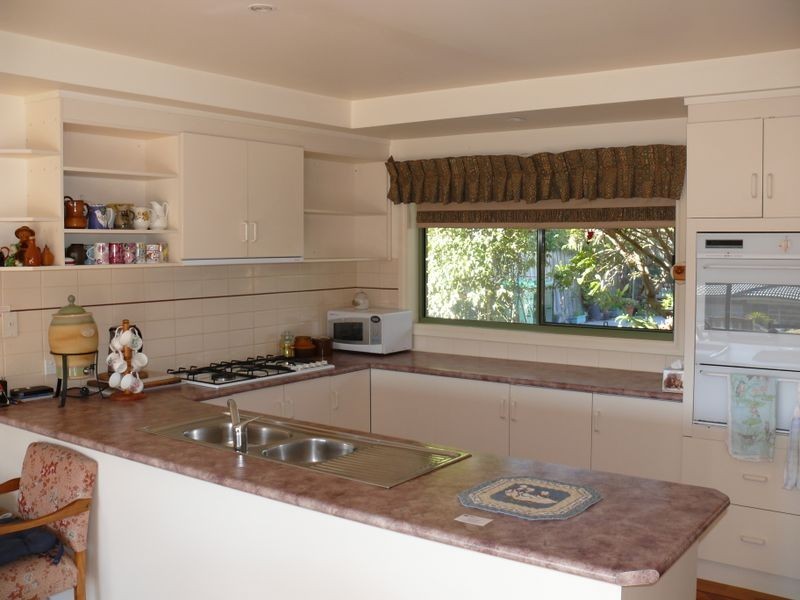 16 Windermere Terrace, Paynesville VIC 3880