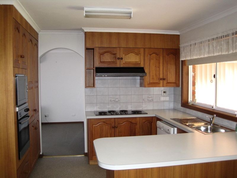 2/30 Queen Street, Paynesville VIC 3880