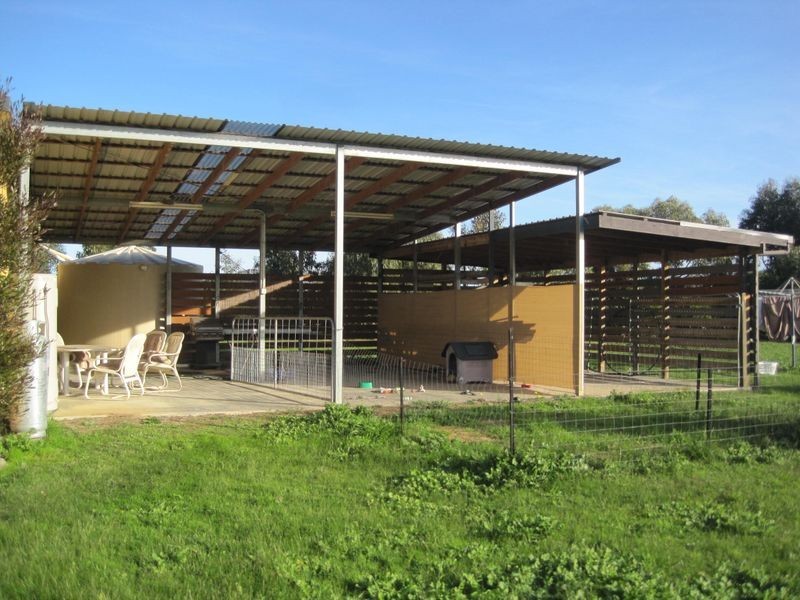 26 Lake Victoria Road, Eagle Point VIC 3878