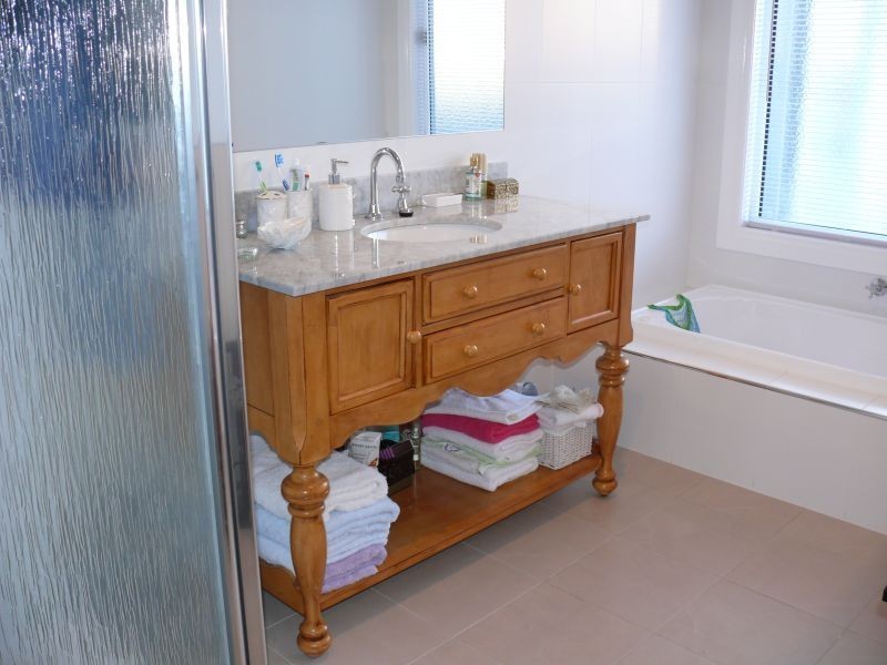 5 Outlook Avenue, Newlands Arm VIC 3875