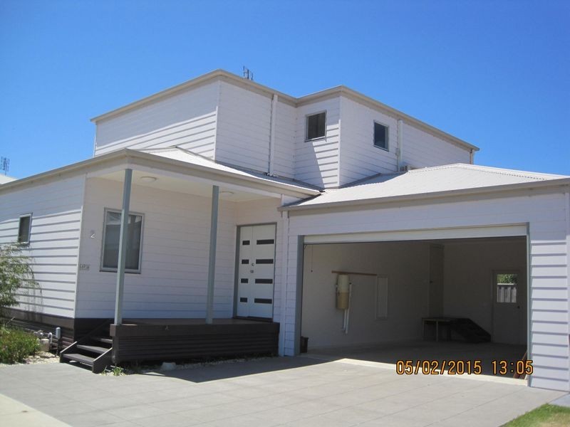 2-157 Bay Road, Eagle Point VIC 3878