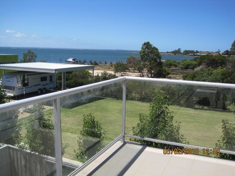 2-157 Bay Road, Eagle Point VIC 3878