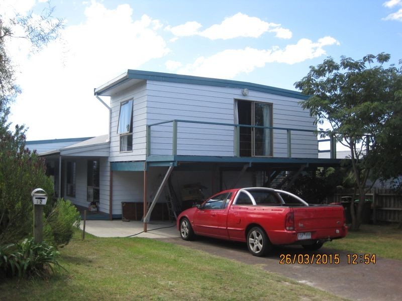 12 Millicent Court, Eagle Point VIC 3878