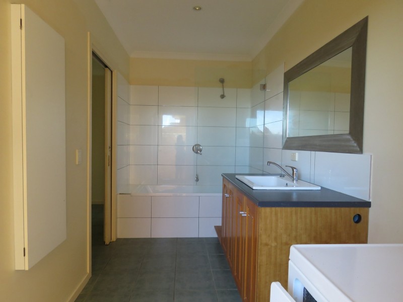 50 Fullarton Drive, Paynesville VIC 3880